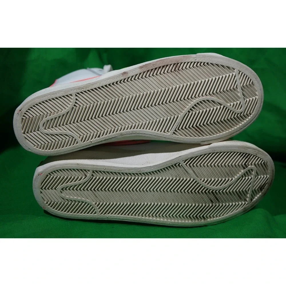 Nike Blazer Mid '77 Infinite Womens Size 7.5 Athletic Shoes Sneakers DC1746-102 - Picture 4 of 9